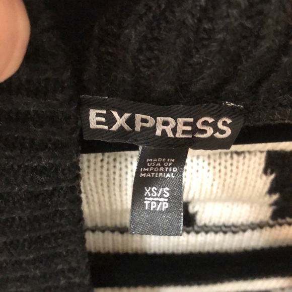 Express Vest NWOT - Picture 4 of 4